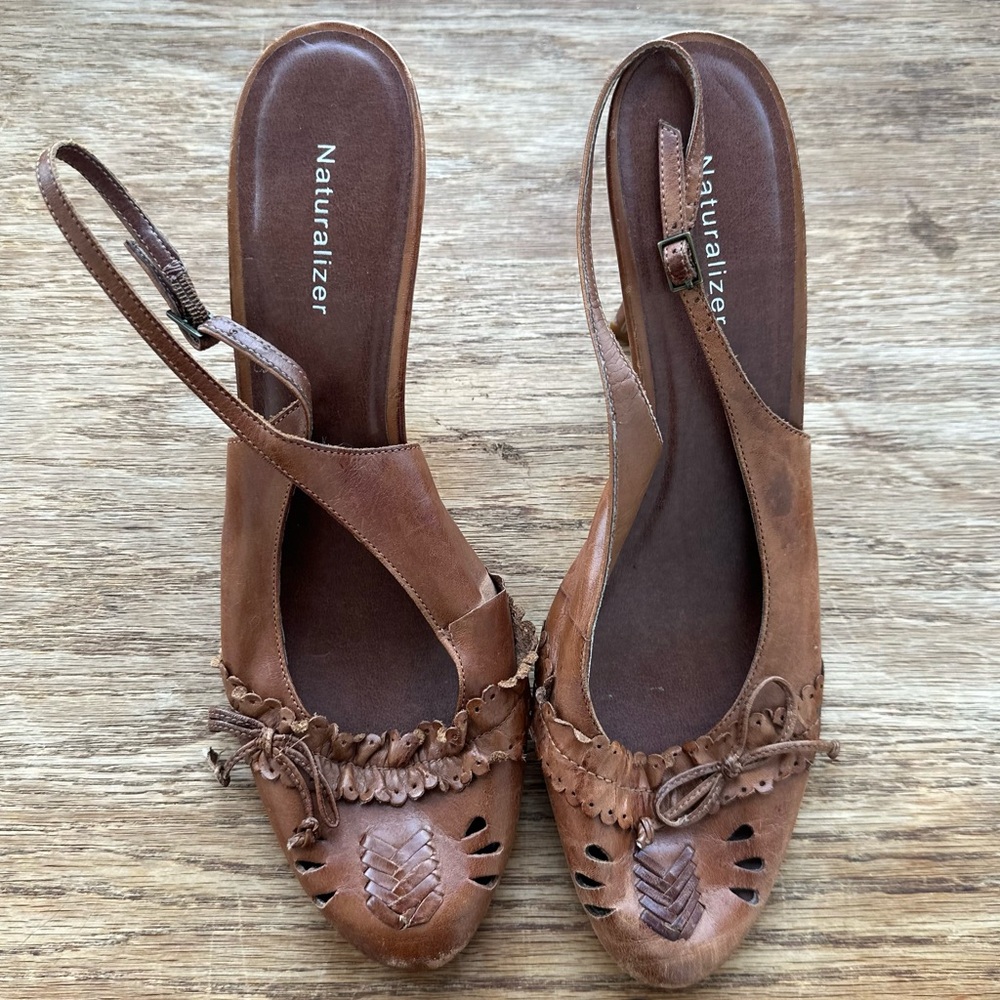 Early 2000s sling back mule